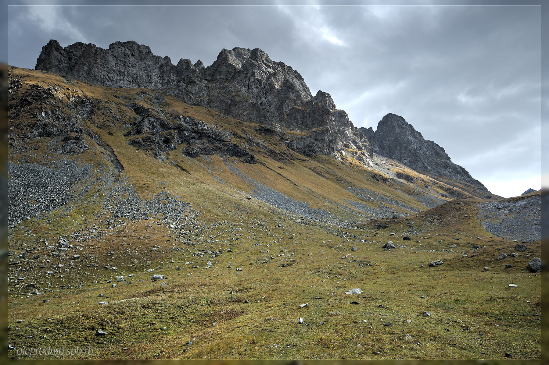 хребет Черные Скалы